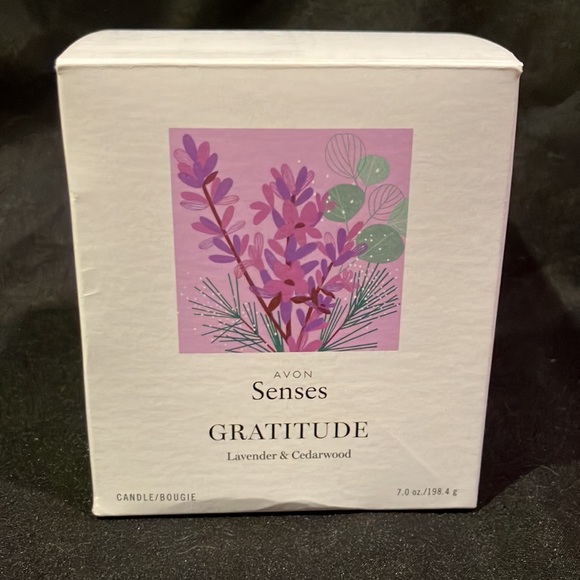 Avon Candle Senses - Gratitude, Lavender and Cedarwood - Picture 3 of 3